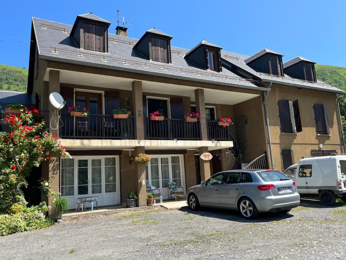 Chez Didi Apartment Castillon-de-Larboust Exterior photo